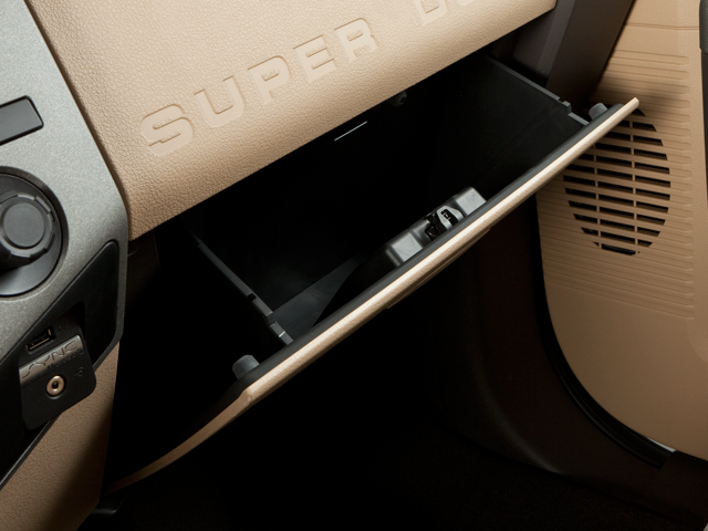 2013 Ford Super Duty F-350 DRW Lariat Pickup 4D 8 ft