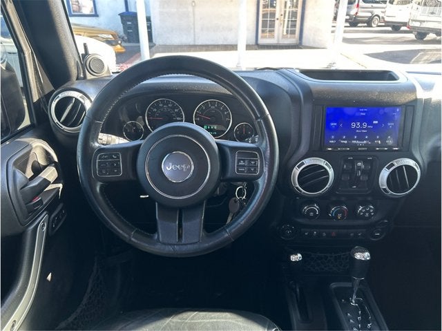 2013 Jeep Wrangler Unlimited Sahara