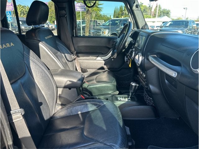 2013 Jeep Wrangler Unlimited Sahara