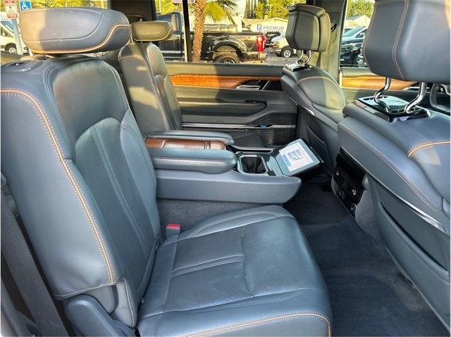 2022 Jeep Grand Wagoneer SERIES II 4WD NAV BACK UP CAM 1 ONWER CLEAN FAMILY READY