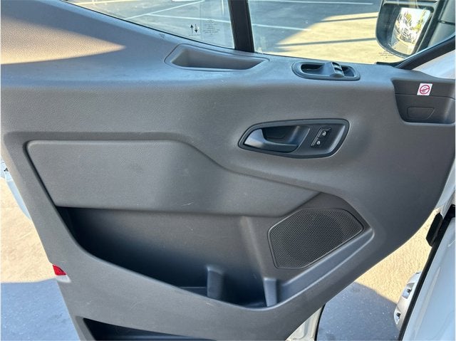 2020 Ford Transit Passenger Wagon XLT