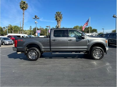 2017 Ford Super Duty F-250 SRW LARIAT 4X4 6.2L GAS NAV BACK UP CAM 1OWNER
