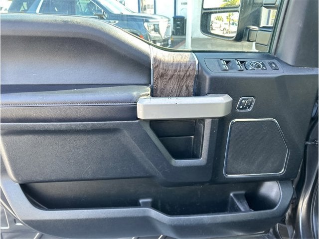 2017 Ford Super Duty F-250 SRW LARIAT 4X4 6.2L GAS NAV BACK UP CAM 1OWNER