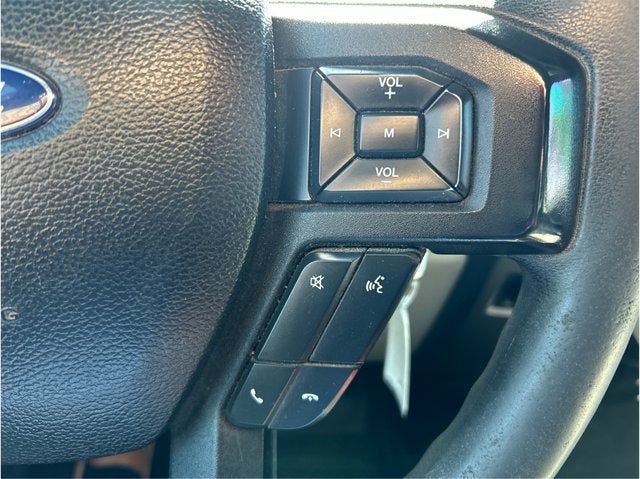 2017 Ford Super Duty F-250 SRW XLT 4X4 LEATHER 6.2L GAS BACK UP CAM CLEAN