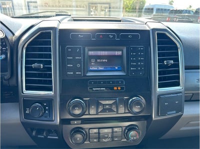 2017 Ford Super Duty F-250 SRW XLT 4X4 LEATHER 6.2L GAS BACK UP CAM CLEAN