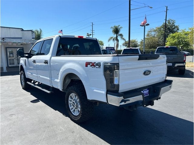 2017 Ford Super Duty F-250 SRW XLT 4X4 LEATHER 6.2L GAS BACK UP CAM CLEAN