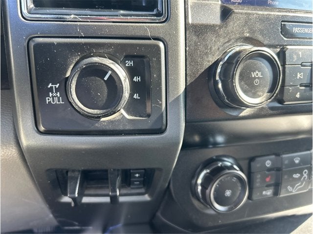 2020 Ford Super Duty F-250 SRW XLT 4X4 NAV 7.3L GAS BACK UP CAM CLEAN