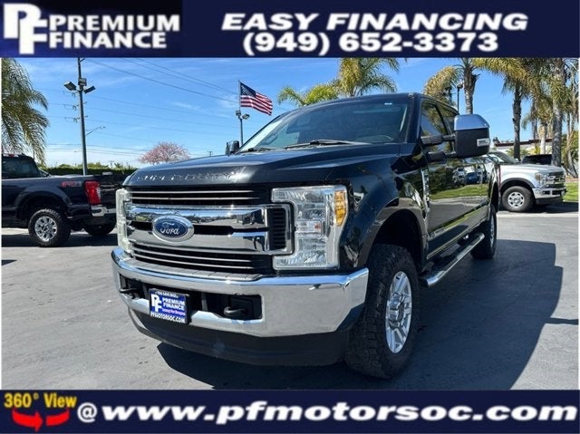 2017 Ford Super Duty F-250 SRW XLT 4X4 DIESEL BACK UP CAM SUPER CLEAN