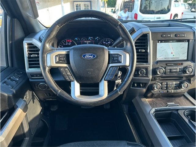 2018 Ford Super Duty F-250 SRW LARIAT 4X4 DIESEL NAV BACK UP CAM CLEAN