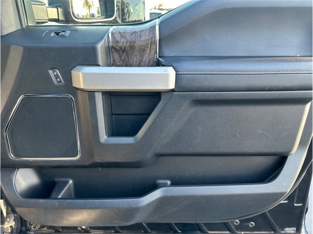 2018 Ford Super Duty F-250 SRW LARIAT 4X4 DIESEL NAV BACK UP CAM CLEAN