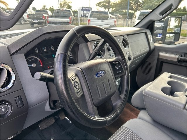 2013 Ford Super Duty F-250 SRW XLT 4X4 DIESEL 6.7L SUPER CLEAN