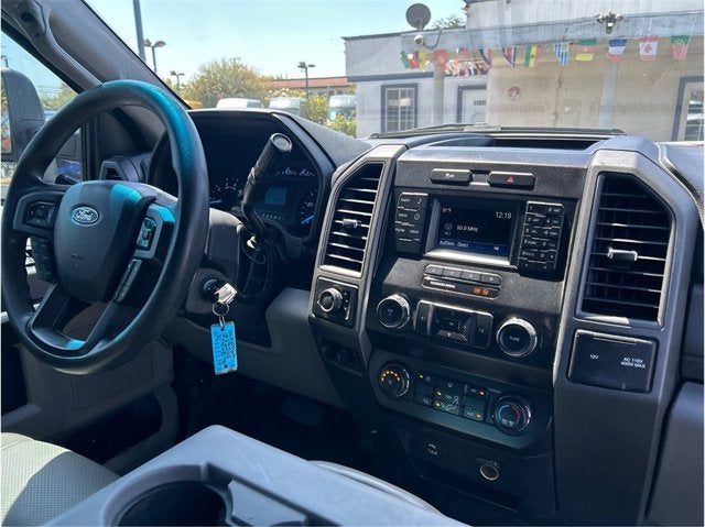 2019 Ford Super Duty F-250 SRW XL LONG BED 4X4 6.2L BACK UP CAM CLEAN