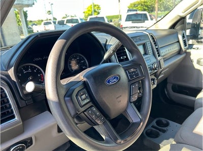 2017 Ford Super Duty F-250 SRW XLT 4X4 6.2L GAS BACK UP CAM CLEAN
