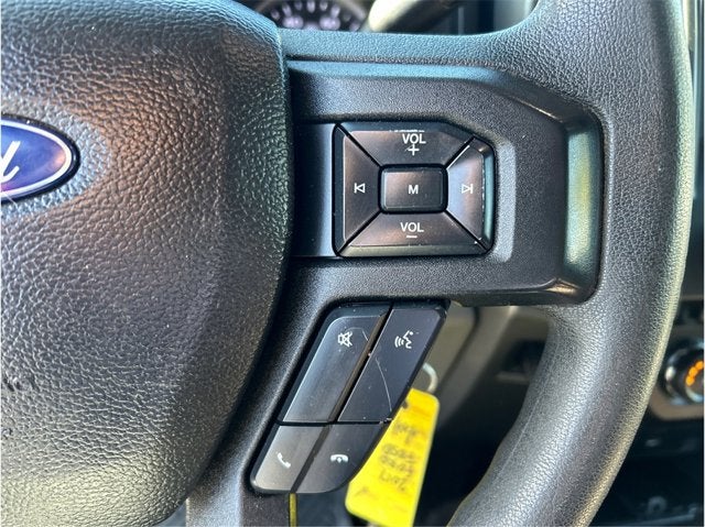 2017 Ford Super Duty F-250 SRW XLT 4X4 6.2L GAS BACK UP CAM CLEAN