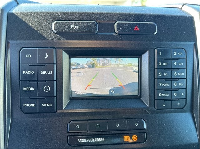 2017 Ford Super Duty F-250 SRW XLT 4X4 6.2L GAS BACK UP CAM CLEAN