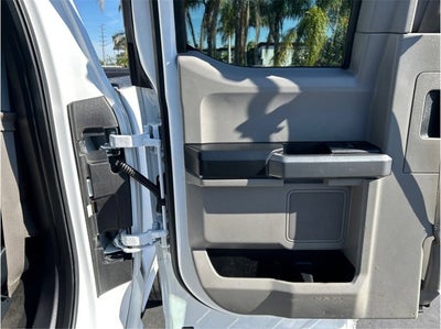 2017 Ford Super Duty F-250 SRW XLT 4X4 6.2L GAS BACK UP CAM CLEAN