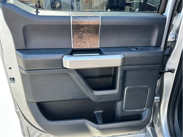 2022 Ford Super Duty F-350 SRW LARIAT LONG BED 4X4 7.3L GAS NAV BACK UP CAM 1 OWN