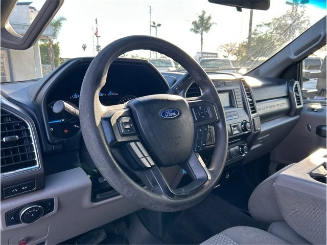 2017 Ford Super Duty F-350 SRW XLT LONG BED 4X4 DIESEL BACK UP CAM CLEAN