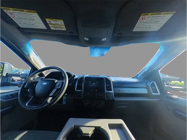 2017 Ford Super Duty F-350 SRW XLT LONG BED 4X4 DIESEL BACK UP CAM CLEAN