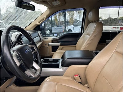 2017 Ford Super Duty F-350 DRW LARIAT DUALLY 4X4 DIESEL NAV BACK UP CAM CLEAN