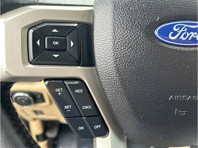 2017 Ford Super Duty F-350 DRW LARIAT DUALLY 4X4 DIESEL NAV BACK UP CAM CLEAN