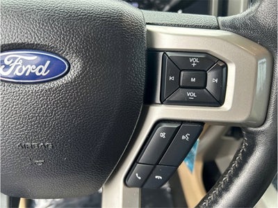 2017 Ford Super Duty F-350 DRW LARIAT DUALLY 4X4 DIESEL NAV BACK UP CAM CLEAN