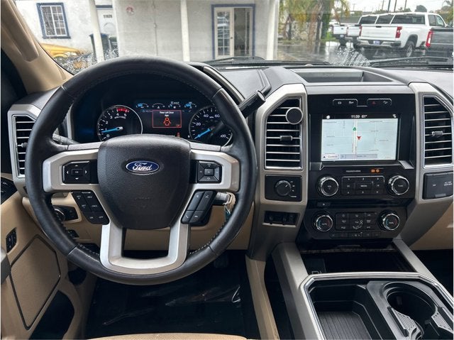 2017 Ford Super Duty F-350 DRW LARIAT DUALLY 4X4 DIESEL NAV BACK UP CAM CLEAN