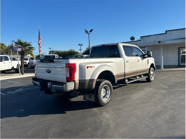 2017 Ford Super Duty F-350 DRW LARIAT DUALLY 4X4 DIESEL NAV BACK UP CAM CLEAN