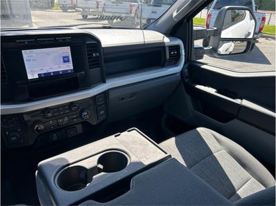 2024 Ford Super Duty F-350 DRW XL DUALLY 4X4 DIESEL BACK UP CAM 1 OWNER CLEAN