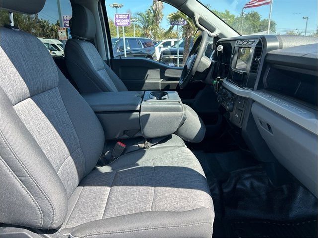 2024 Ford Super Duty F-350 DRW XL DUALLY 4X4 DIESEL BACK UP CAM 1 OWNER CLEAN