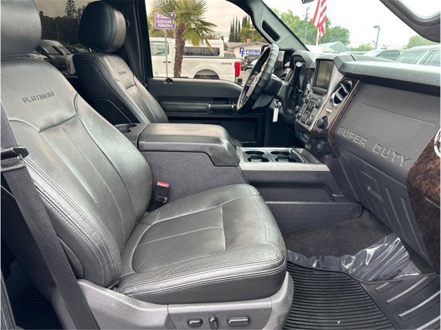 2015 Ford Super Duty F-350 DRW PLATINUM DUALLY 4X4 DIESEL NAV BACK UP CAM CLEAN