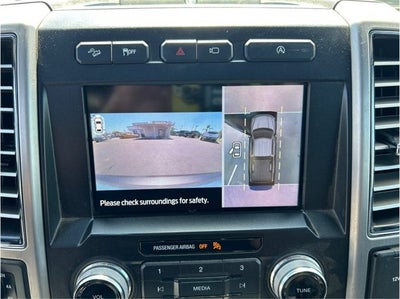 2019 Ford F-150 PLATINUM 4X4 NAV BACK UP CAM PANORAMIC ROOF CLEAN