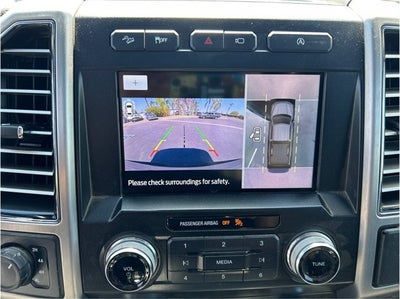 2019 Ford F-150 PLATINUM 4X4 NAV BACK UP CAM PANORAMIC ROOF CLEAN