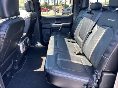 2019 Ford F-150 PLATINUM 4X4 NAV BACK UP CAM PANORAMIC ROOF CLEAN