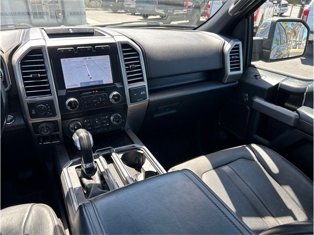 2019 Ford F-150 PLATINUM 4X4 NAV BACK UP CAM PANORAMIC ROOF CLEAN