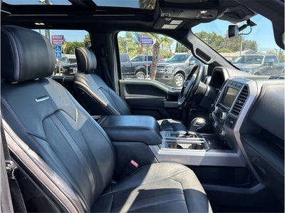 2019 Ford F-150 PLATINUM 4X4 NAV BACK UP CAM PANORAMIC ROOF CLEAN