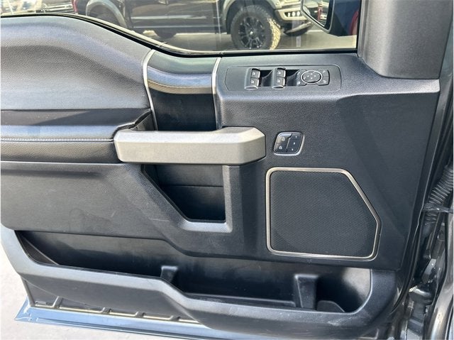 2017 Ford F-150 RAPTOR 4X4 NAV BACK UP CAM CLEAN