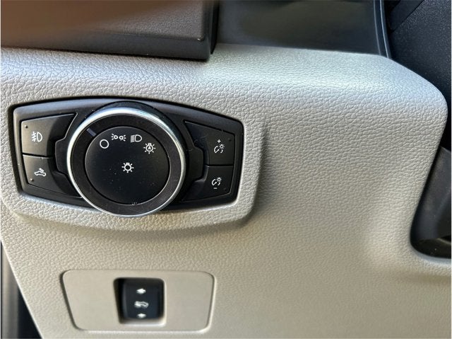 2017 Ford Super Duty F-350 SRW XLT LONG BED 4X4 FX4 6.2L GAS CLEAN