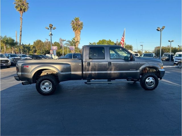 2004 Ford Super Duty F-350 DRW DRW LARIAT DUALLY 4X4 DIESEL 1 OWNER CLEAN