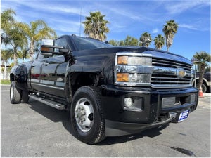 2015 Chevrolet Silverado 3500HD Built After Aug 14 High Country DUALLY 4X4 DIESEL BACK UP CAM NAV