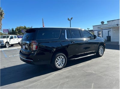 2022 Chevrolet Suburban LT LEATHER PACKAGE BACK UP CAM 1 OWNER CLEAN