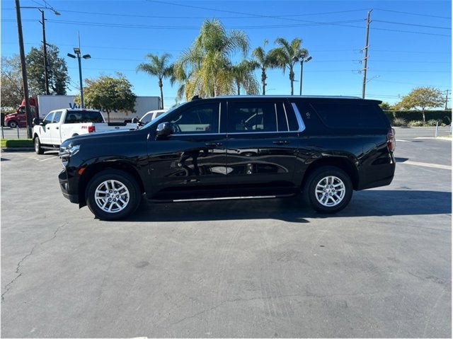 2022 Chevrolet Suburban LT LEATHER PACKAGE BACK UP CAM 1 OWNER CLEAN