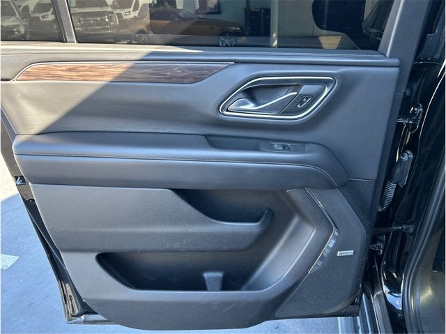 2022 Chevrolet Suburban LT SPORT BACK UP CAM THIRD ROW SEAT 1 OWNER