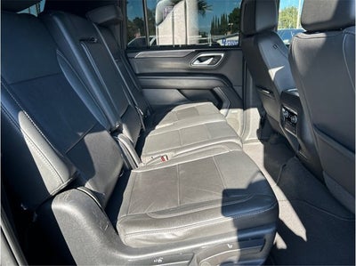 2022 Chevrolet Suburban LT SPORT BACK UP CAM THIRD ROW SEAT 1 OWNER