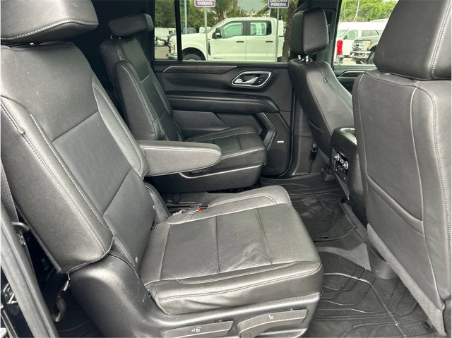 2023 Chevrolet Suburban LT BACK UP CAM LEATHER PACKAGE 1 OWNER CLEAN