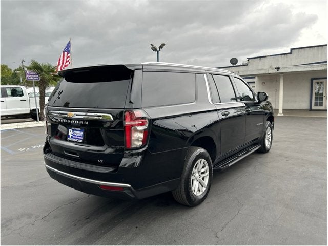 2023 Chevrolet Suburban LT BACK UP CAM LEATHER PACKAGE 1 OWNER CLEAN