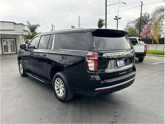 2023 Chevrolet Suburban LT BACK UP CAM LEATHER PACKAGE 1 OWNER CLEAN
