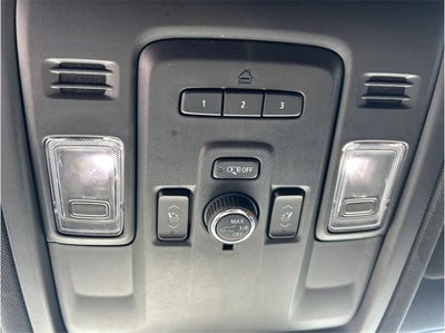 2024 Chevrolet Suburban LT DIESEL LEATHER PACKAGE BACK UP CAMERA 1 OWNER CLEAN