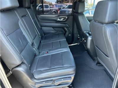 2024 Chevrolet Suburban LT DIESEL LEATHER PACKAGE BACK UP CAMERA 1 OWNER CLEAN