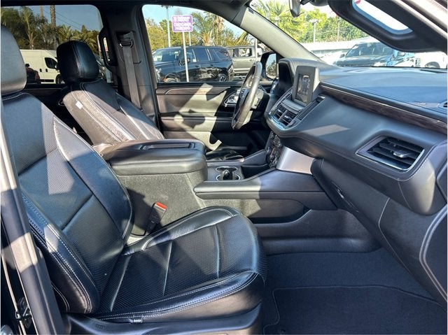 2023 Chevrolet Suburban LS